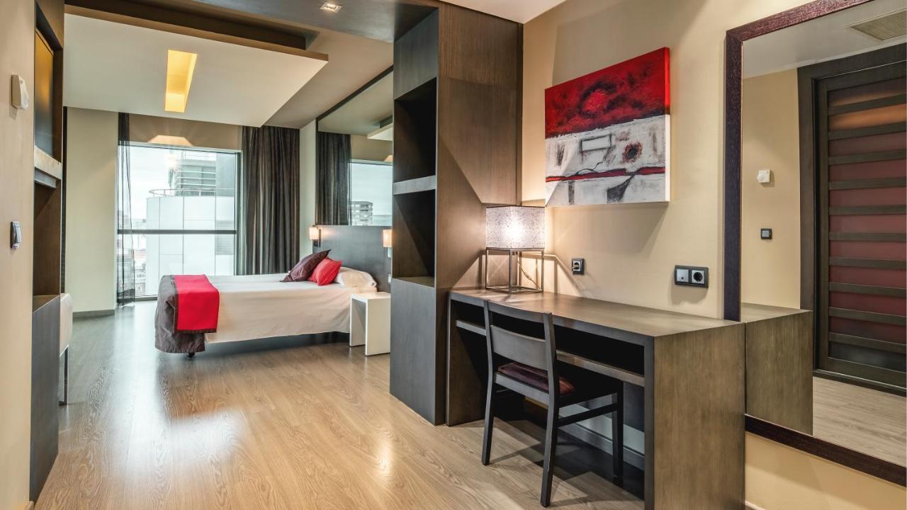 บี ลีฟ ซิตี้ เซ็นเตอร์ ทาลาเวรา Hotel ตาลาเวรา เดลา เรย์นา ภายนอก รูปภาพ