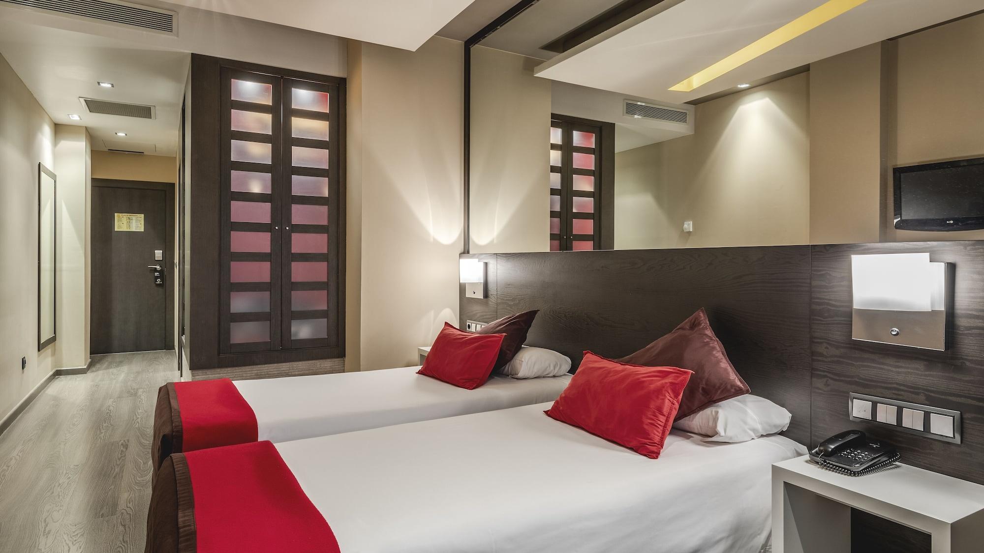 บี ลีฟ ซิตี้ เซ็นเตอร์ ทาลาเวรา Hotel ตาลาเวรา เดลา เรย์นา ภายนอก รูปภาพ