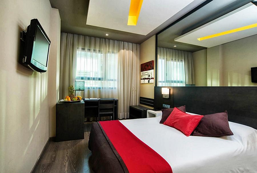 บี ลีฟ ซิตี้ เซ็นเตอร์ ทาลาเวรา Hotel ตาลาเวรา เดลา เรย์นา ภายนอก รูปภาพ