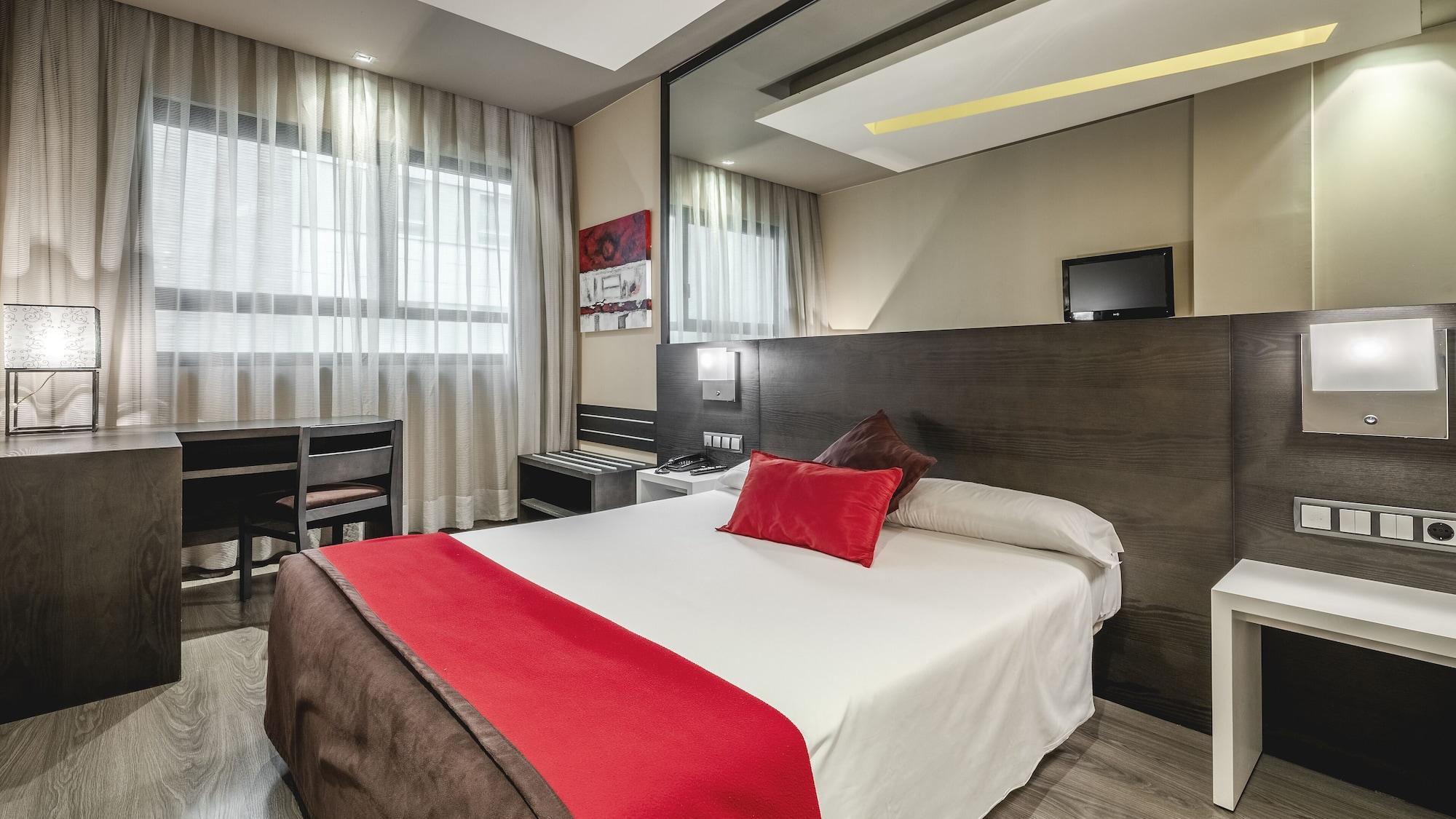 บี ลีฟ ซิตี้ เซ็นเตอร์ ทาลาเวรา Hotel ตาลาเวรา เดลา เรย์นา ภายนอก รูปภาพ