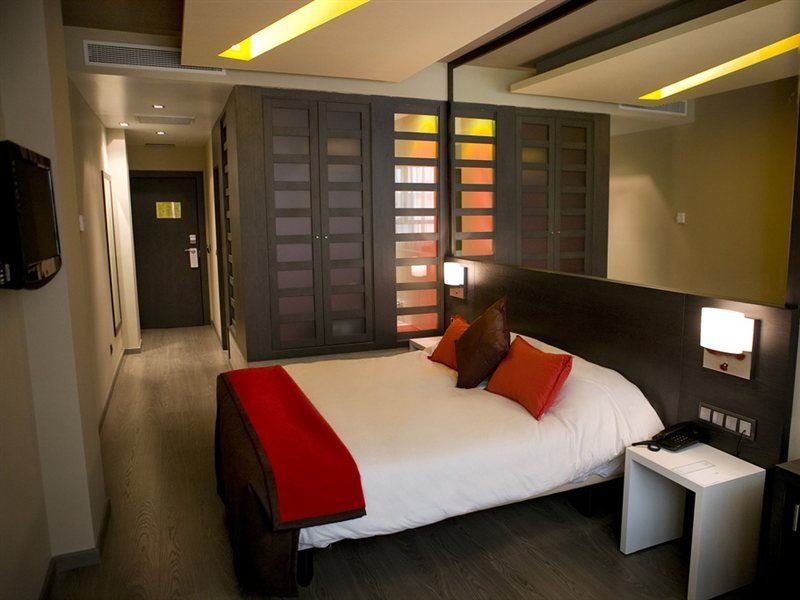 บี ลีฟ ซิตี้ เซ็นเตอร์ ทาลาเวรา Hotel ตาลาเวรา เดลา เรย์นา ภายนอก รูปภาพ