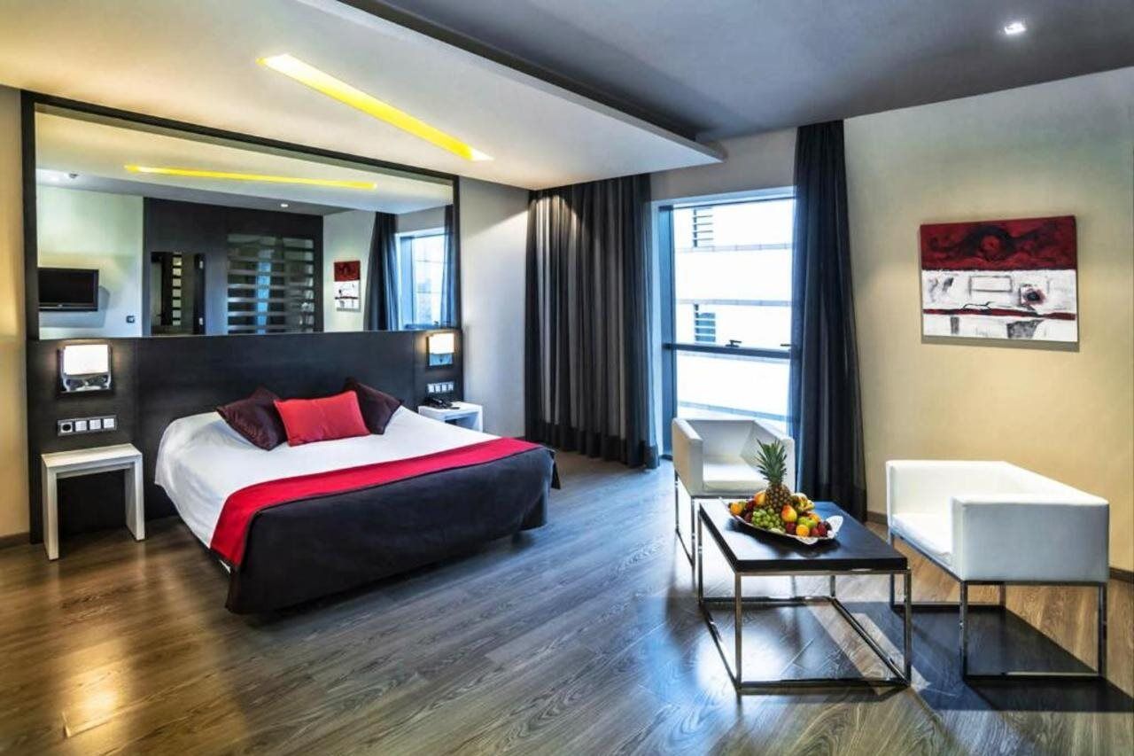 บี ลีฟ ซิตี้ เซ็นเตอร์ ทาลาเวรา Hotel ตาลาเวรา เดลา เรย์นา ภายนอก รูปภาพ